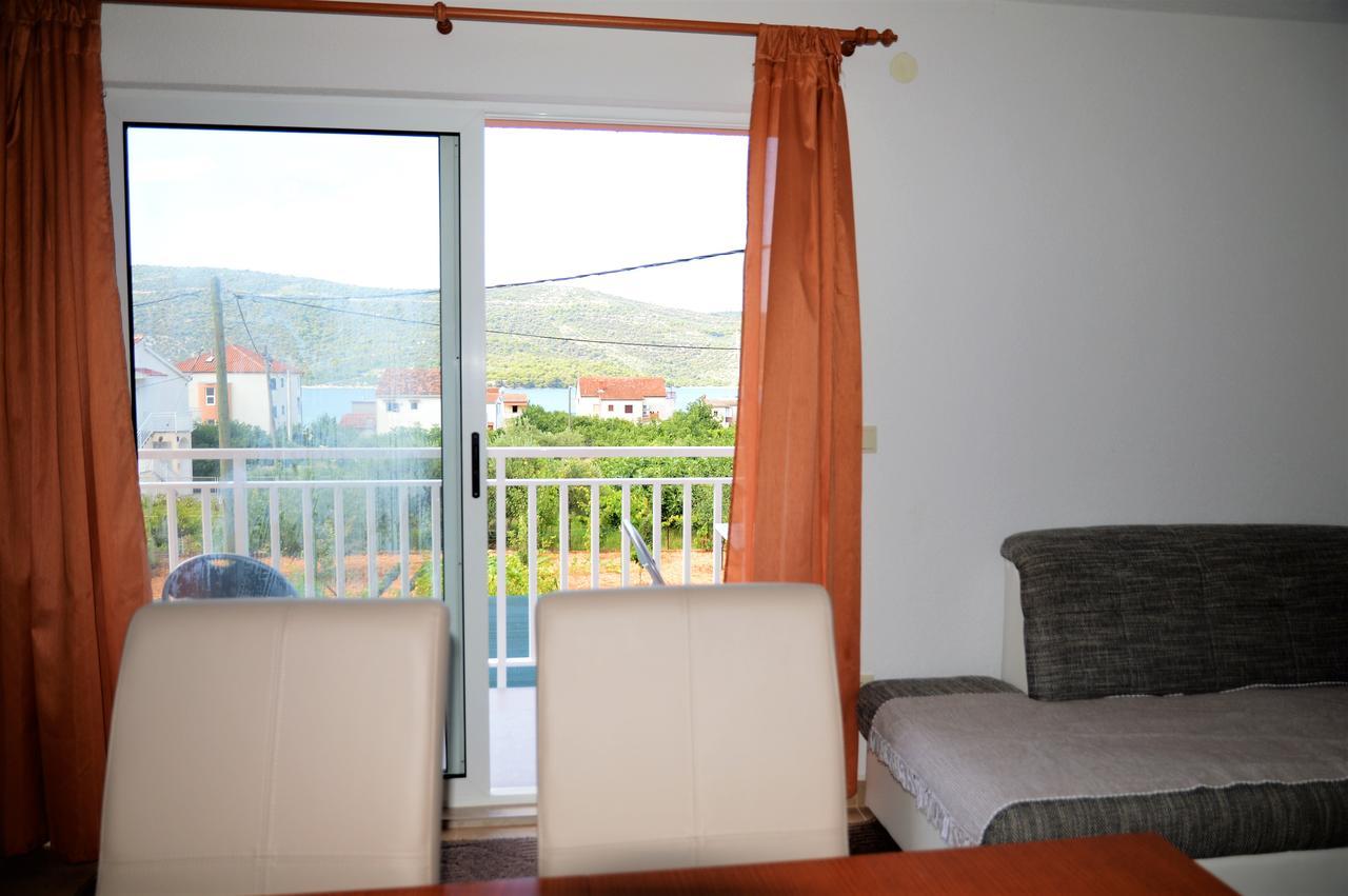 Apartmani Ramljak Marina Buitenkant foto